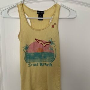 Wet seal tank xs